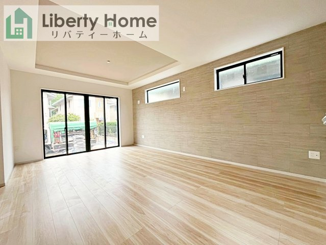牛久市中央5期　新築戸建の居間・リビング
