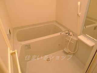 サンライフ大毛寺の浴室|追い焚き・浴室暖房乾燥機あり