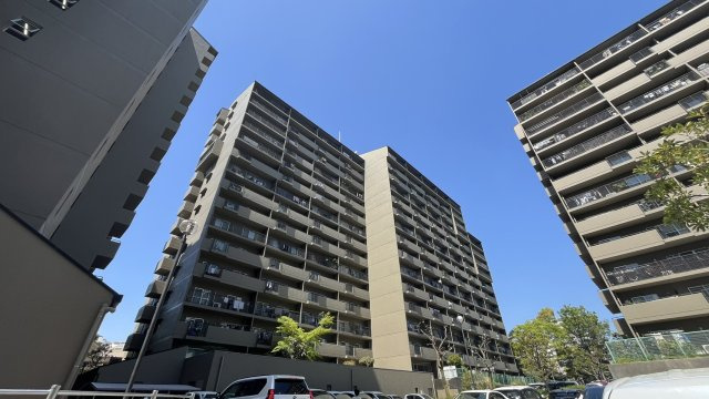 千里中央パーク・ヒルズE棟