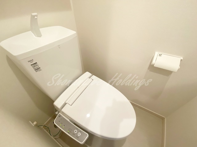 鎌倉市玉縄１丁目の賃貸マンションのトイレ