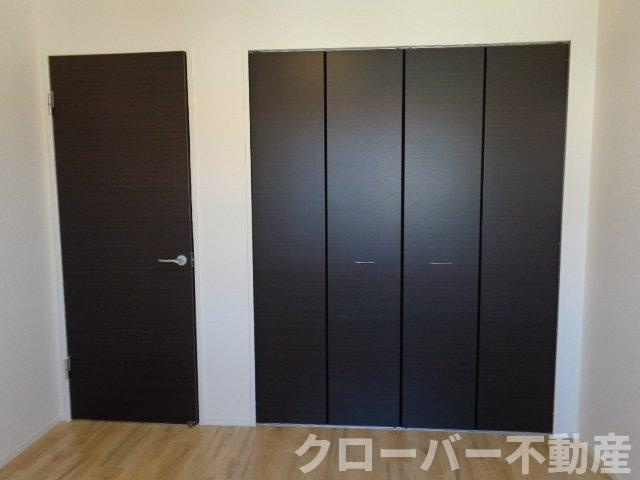 ショコラーデの収納|洋室