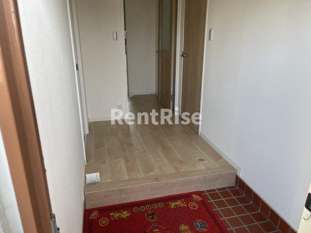 サンパーク一宮の玄関
