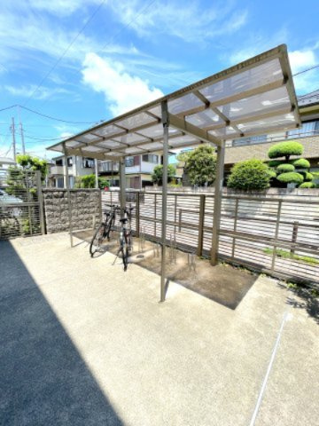 Ｍａｉｓｏｎ　ｄｅ　Ｖｅｒｔのその他共用部分|★屋根付き駐輪場★