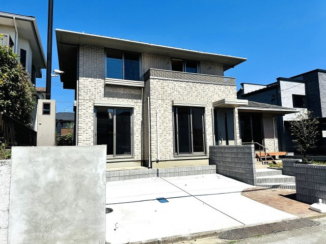 八王子市　めじろ台　中古戸建て（5LDK＋S）