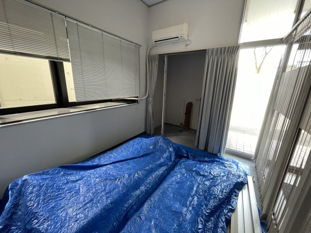 神田町 西山地産ビルの内装