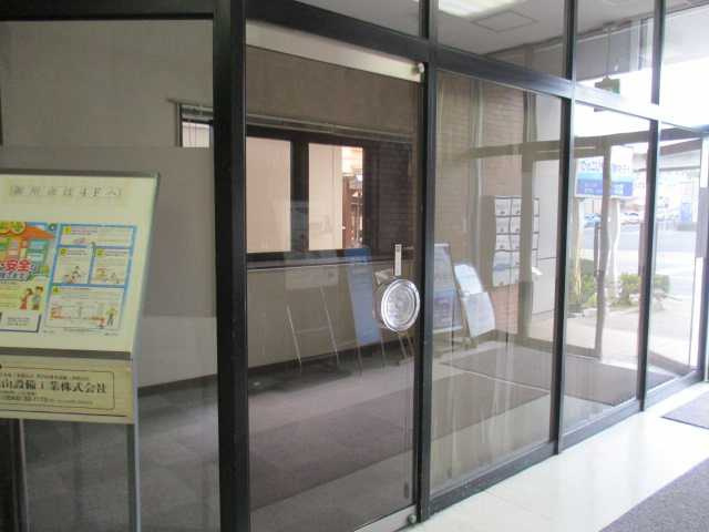 神田町 西山地産ビルの内装