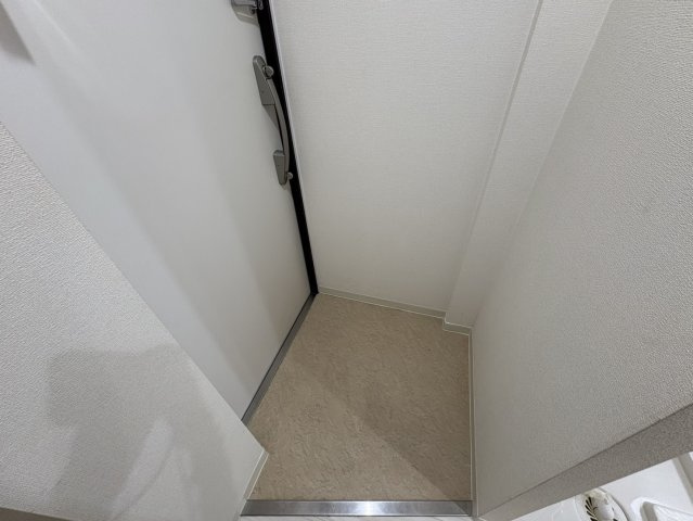 U-ro湊川公園前の玄関