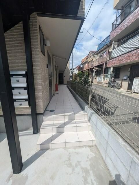 グランソフィア蕨のエントランス