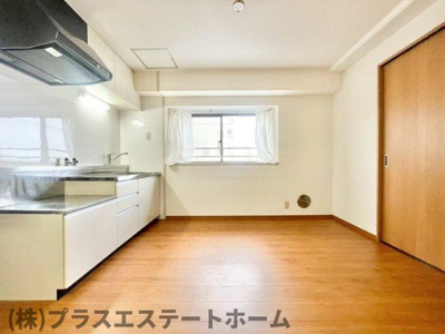 【居間・リビング】 | 須磨の浦ビューハイツ
