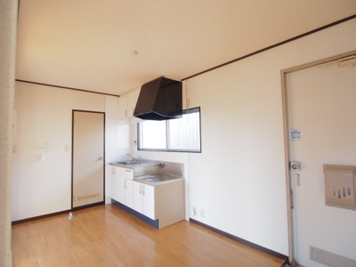 【内装】 | コーポ弥生B | DK　６帖