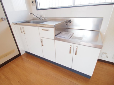 【キッチン】 | コーポ弥生B | DK　６帖　２口ガスコンロ設置可能キッチン