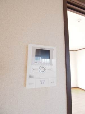 【セキュリティ】 | コーポ弥生B | TVモニターホン