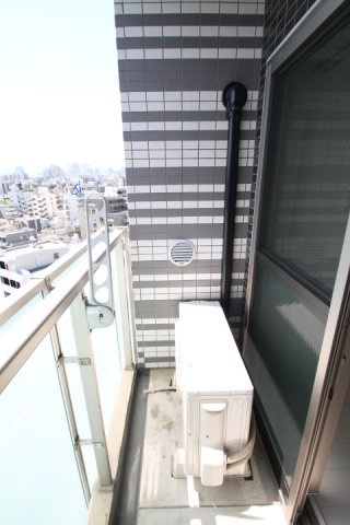 【バルコニー】