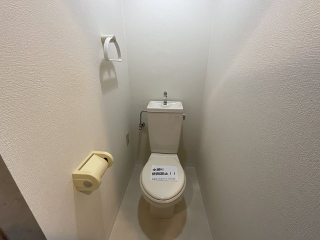 【トイレ】 | クレセントヒル | 清潔感のあるトイレです