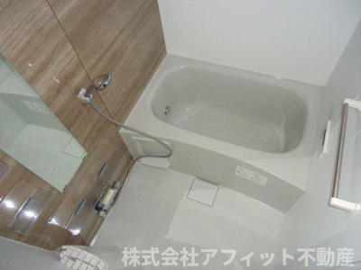 【浴室】 | ハピネスローズ | 追い焚き機能付き