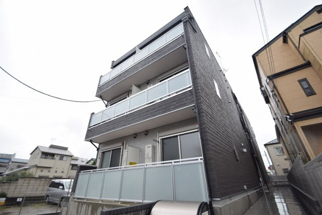 リブリ・ニューシップ