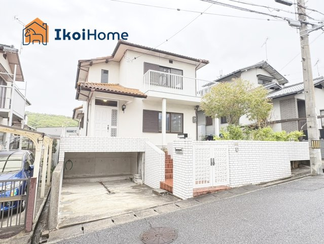 神戸市西区押部谷町木幡　中古戸建の駐車場|●年中無休：当日予約可●敷地面積54.6坪で大きいです！駐車スペースございます。