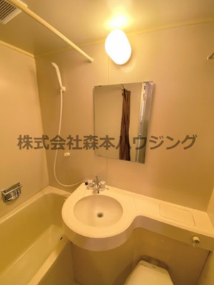 【洗面所】 | 　大東御殿山ビル | 洗面所です