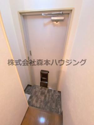 【玄関】 | 　大東御殿山ビル | 落ち着いた玄関です
