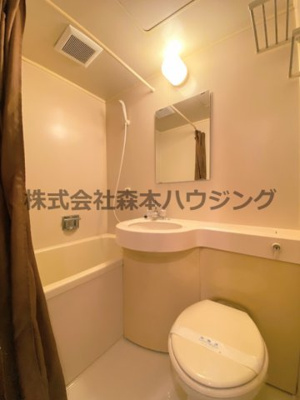 【浴室】 | 　大東御殿山ビル | お風呂です