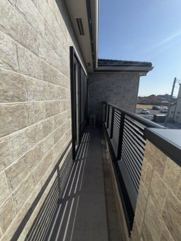 宇都宮市西川田本町３丁目　戸建のバルコニー