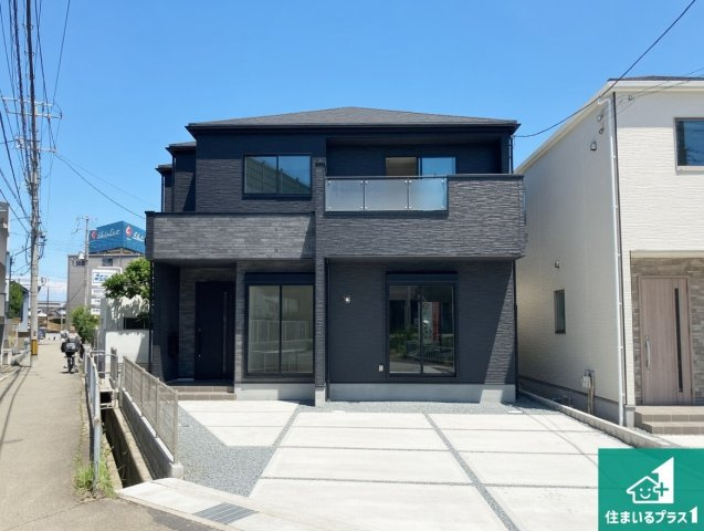姫路市玉手　第1期　新築一戸建ての外観|安心の10年保証！外観を美しく保ち、雨水で汚れを落とします！気になることがありましたら、お気軽にお問い合わせください！