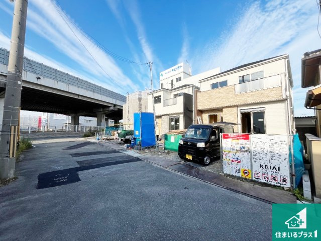 姫路市玉手　第1期　新築一戸建ての前面道路含む現地写真|周辺は落ち着いた街並みの住宅地！子育てがしやすい住環境です！まだ未完成ですが、現地でしかわからない事もございます。是非一度ご覧ください。