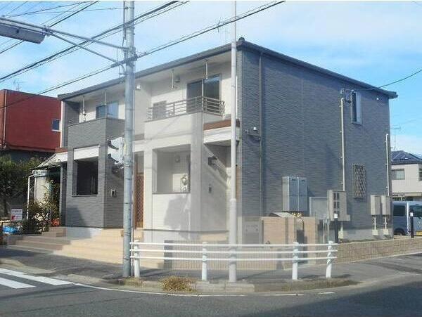 プレジールS岩塚の外観
