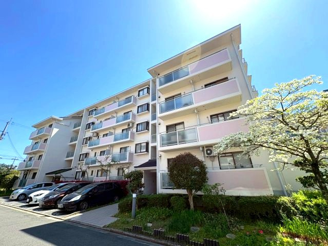 津々山台第二住宅6棟