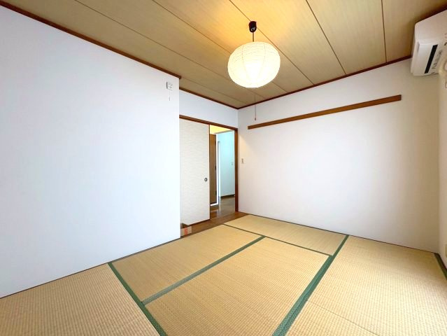 津々山台第二住宅6棟の和室