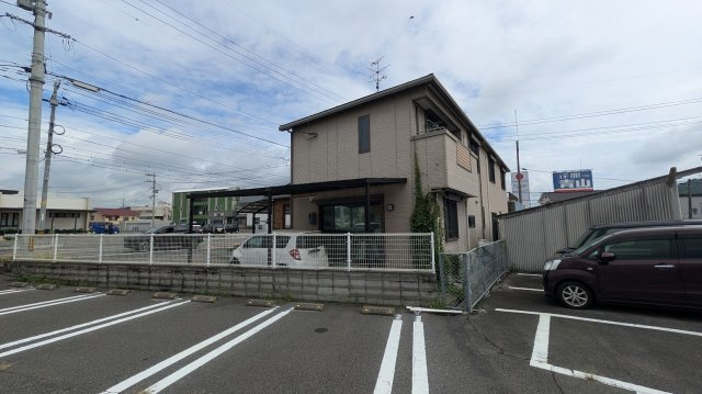 岡山市東区東平島　中古戸建の外観