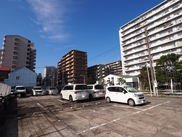 東京染工駐車場