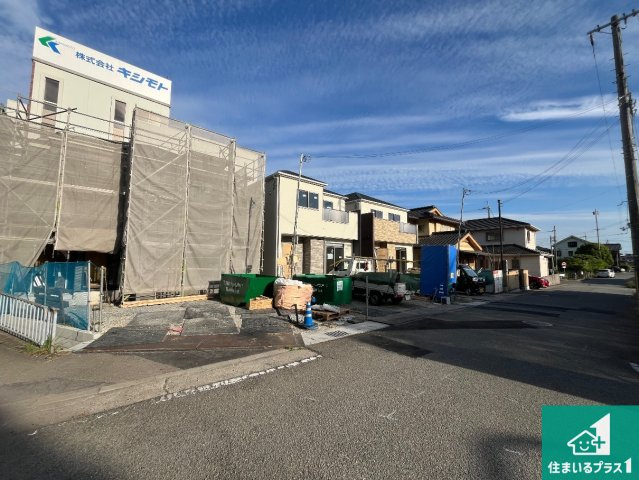 姫路市玉手　第1期　新築一戸建ての前面道路含む現地写真|周辺は落ち着いた街並みの住宅地！子育てがしやすい住環境です！まだ未完成ですが、現地でしかわからない事もございます。是非一度ご覧ください。