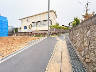 【前面道路含む現地写真】 | 春日町1丁目