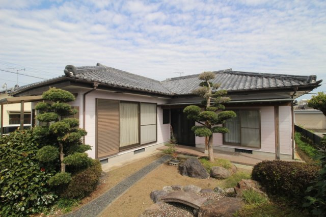 北諸県郡三股町大字樺山の中古一戸建の外観