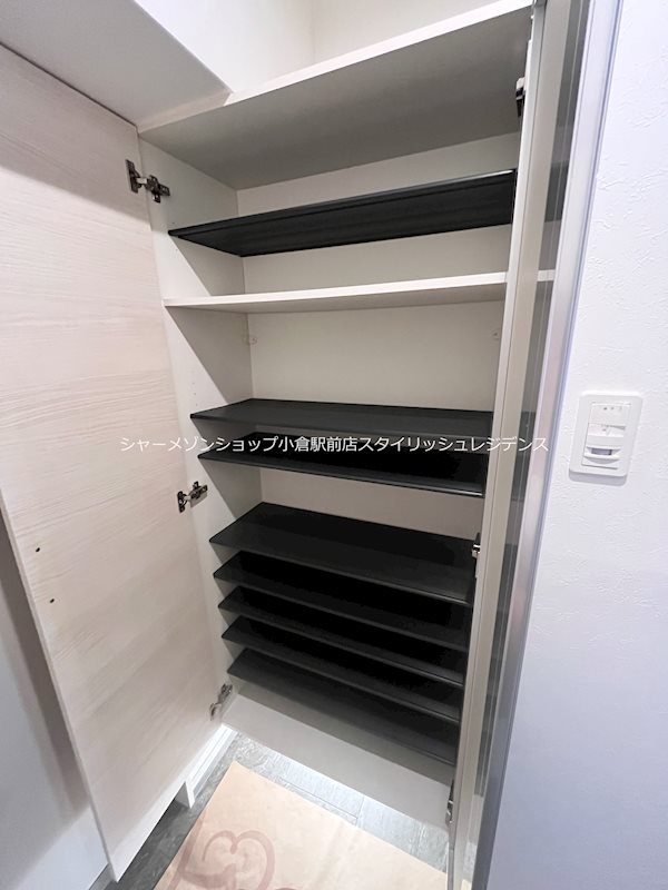 グレース上富野の収納