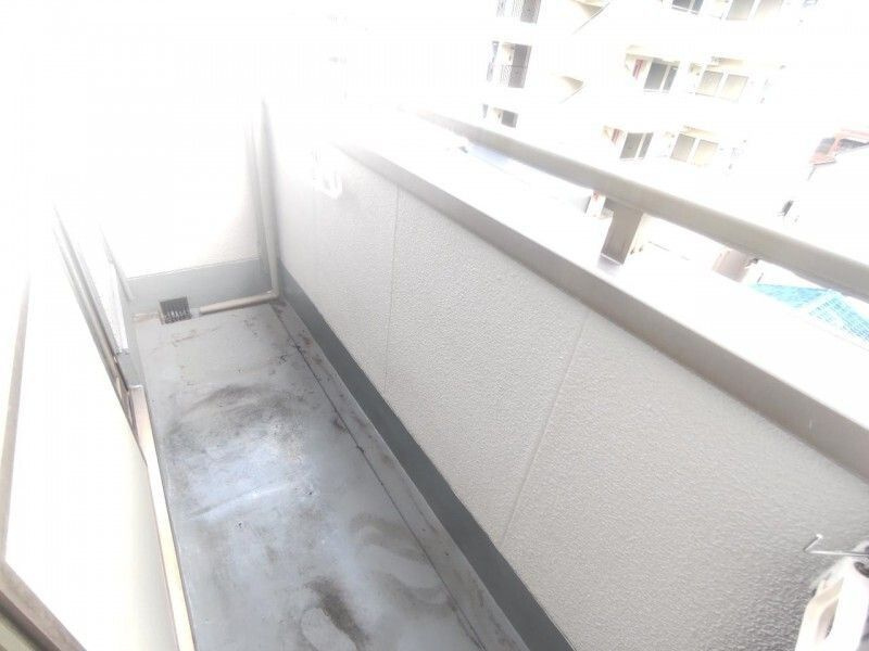 コスタジオのバルコニー