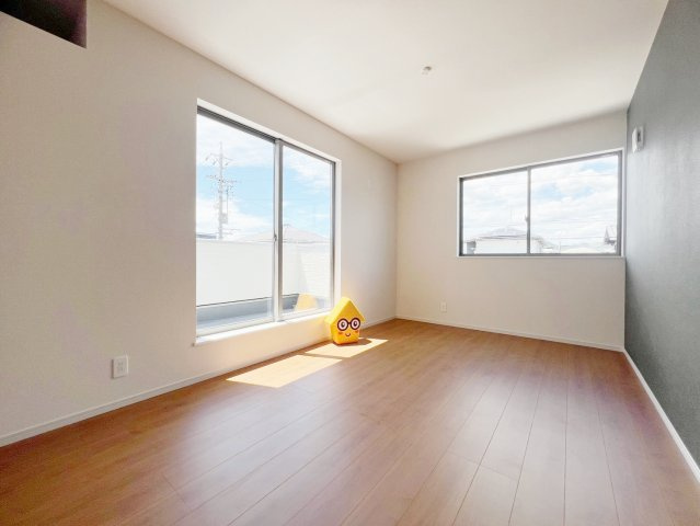 藤枝市藤岡2丁目／5期の洋室