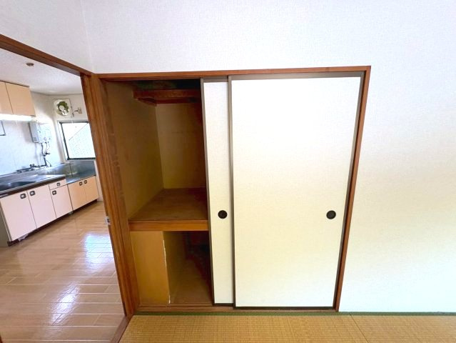 フォーリストハイムB棟の収納