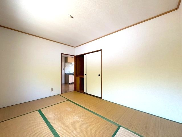 フォーリストハイムB棟の和室