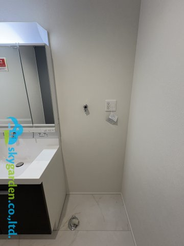 高座郡寒川町小谷１丁目Ⅱ　新築戸建　全４棟B棟のランドリースペース