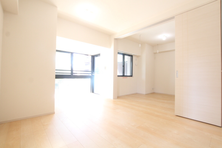 【居間・リビング】