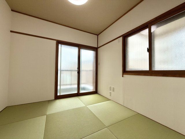 三旺マンション本山の和室