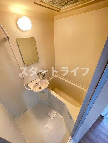 大阪市東淀川区東中島５丁目の賃貸マンションの浴室