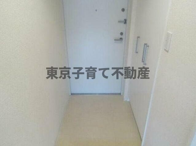 パークアクシス仲御徒町の玄関
