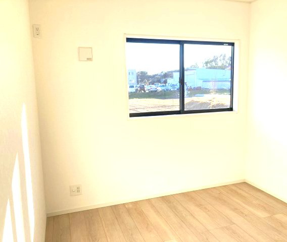 クレイドルガーデン富岡市一ノ宮第2  １号棟の洋室|スタンダードな洋室です