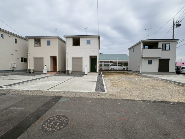 リーブルファイン　岐阜市西川手　全4区画分譲の外観|■全体写真「現地（2026年4月13日）撮影」
■ヤマダ不動産　株式会社リライフ
