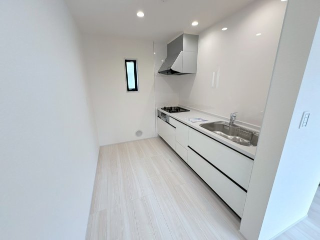 【商談中】リーブルファイン　岐阜市西川手　全4区画分譲のキッチン|キッチンはリビングから見えない配置で、急な来客なども安心ですね。