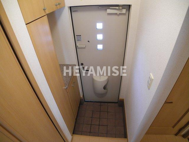エスポワール参番館の玄関|※同物件反転タイプ(現状優先)