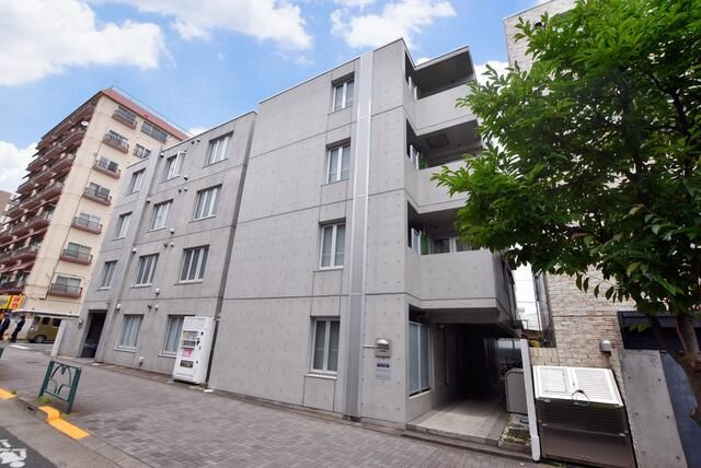 小金井市本町３丁目の賃貸マンションの外観